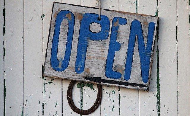 Hollar Library open